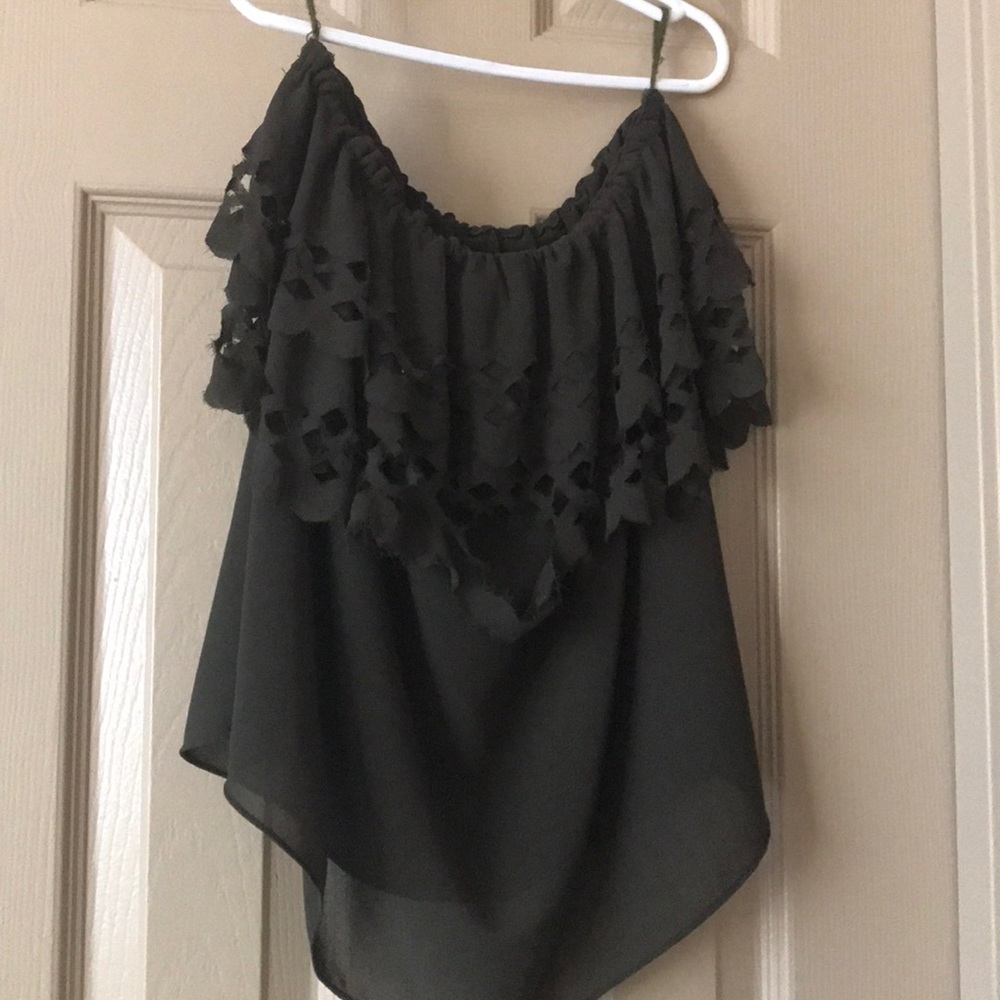 Strapless tube top